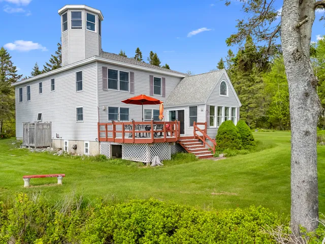 $1,149,000 | 112 Rocky Point Road, Stockton Springs, ME 04981
