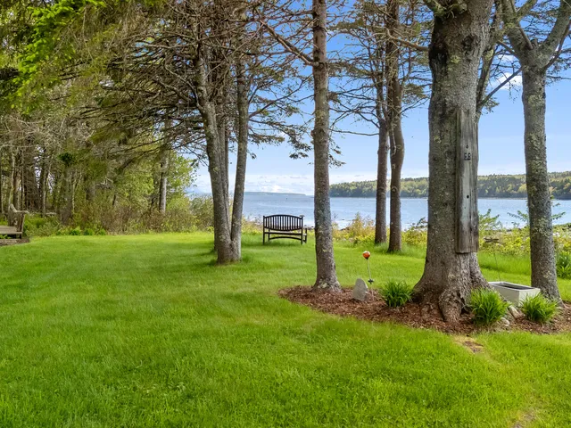 $1,149,000 | 112 Rocky Point Road, Stockton Springs, ME 04981