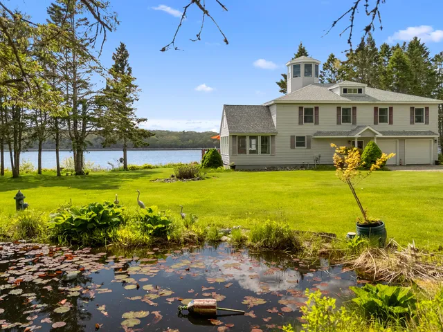 $1,149,000 | 112 Rocky Point Road, Stockton Springs, ME 04981