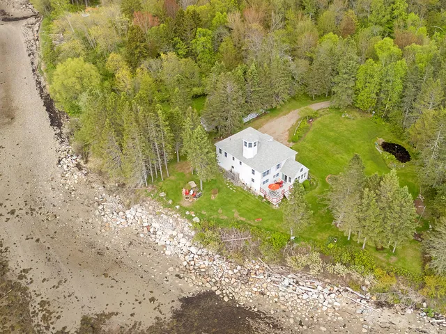 $1,149,000 | 112 Rocky Point Road, Stockton Springs, ME 04981