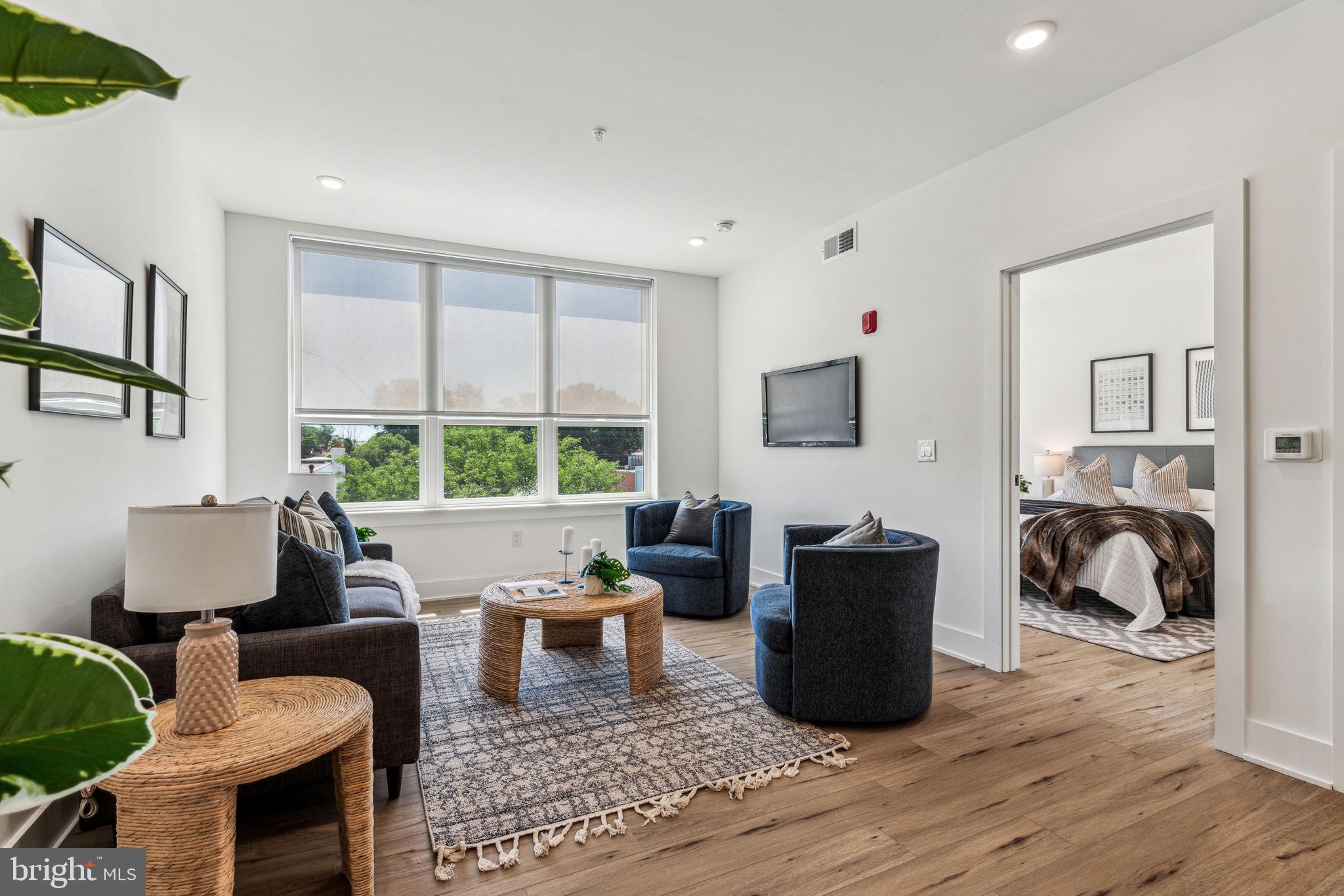 139 West Chelten Avenue, Unit 502 Philadelphia, PA 19144 - Photo 4 of 28