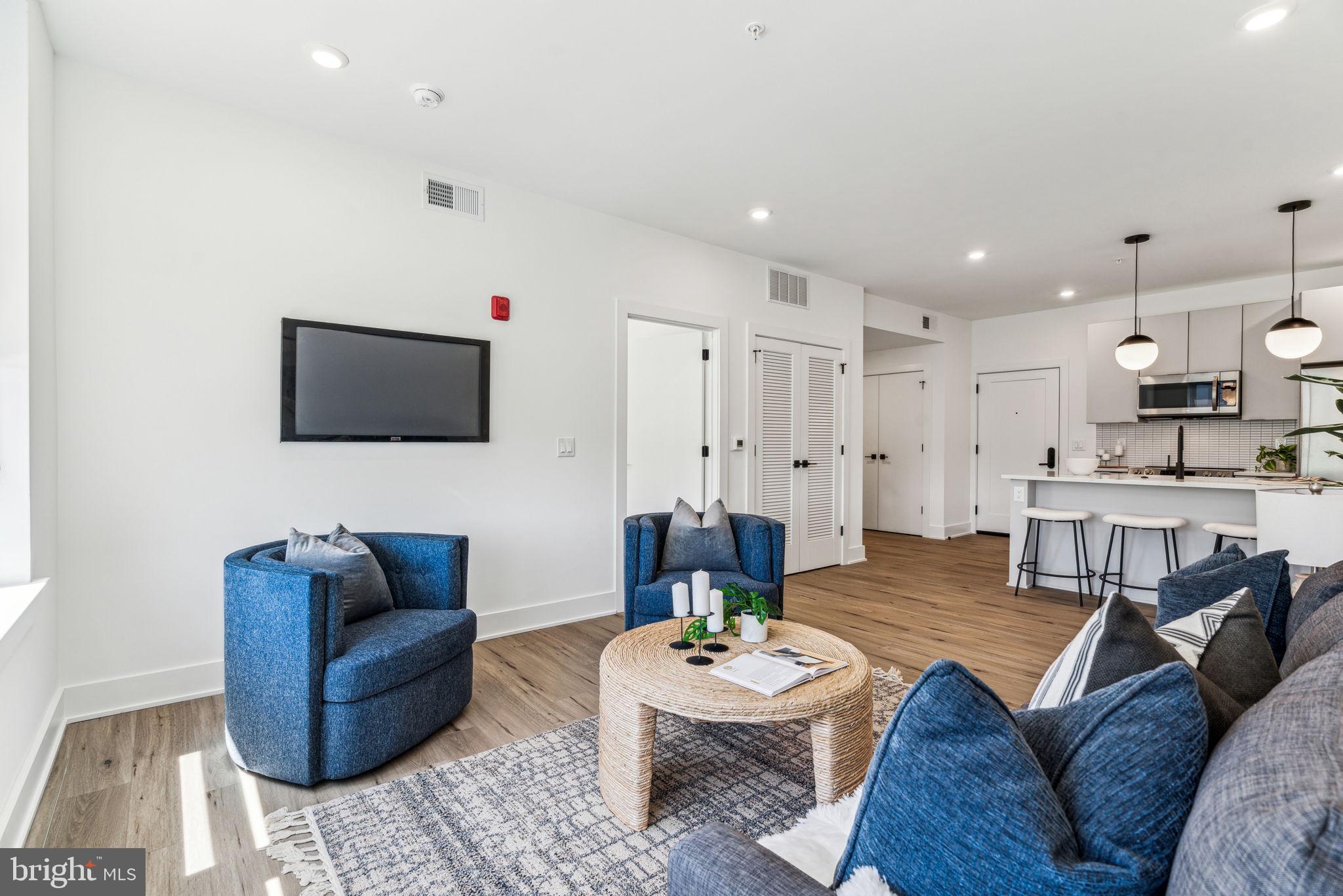 139 West Chelten Avenue, Unit 502 Philadelphia, PA 19144 - Photo 5 of 28