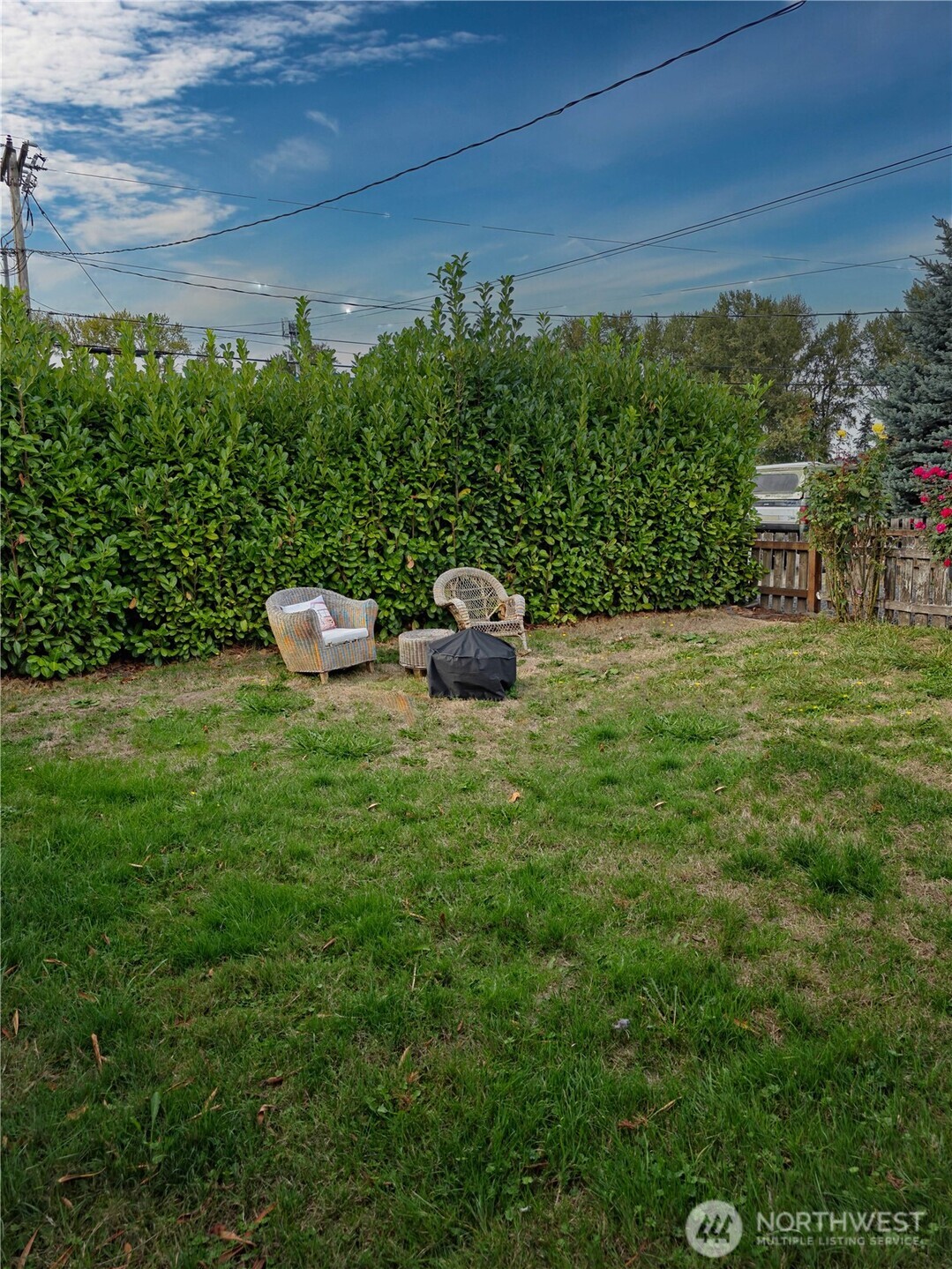 212 Douglas Street Longview, WA 98632 - Photo 18 of 20 a garden view
