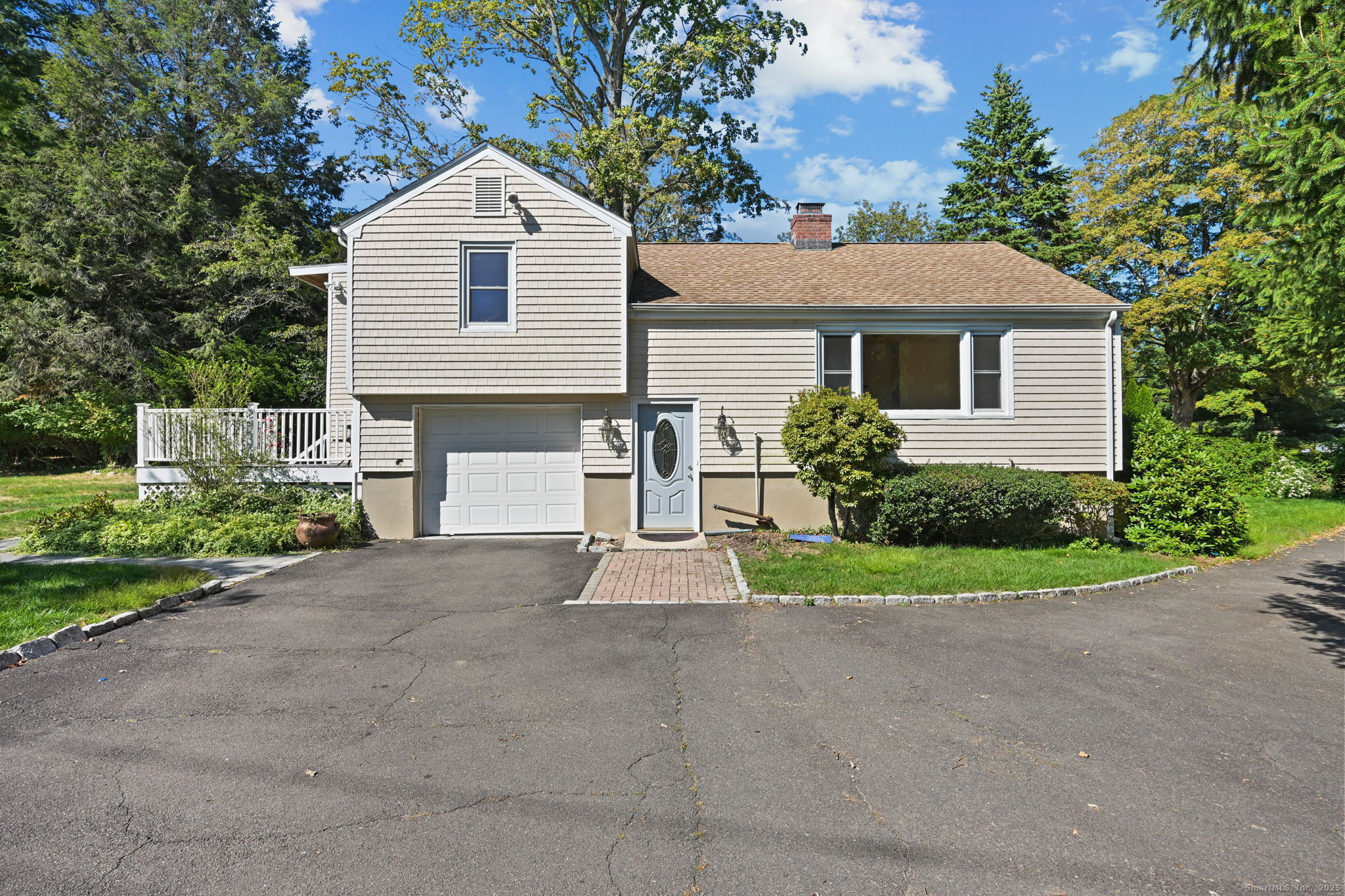 101 Chestnut Hill Road Norwalk, CT 06851 - Photo 1 of 1