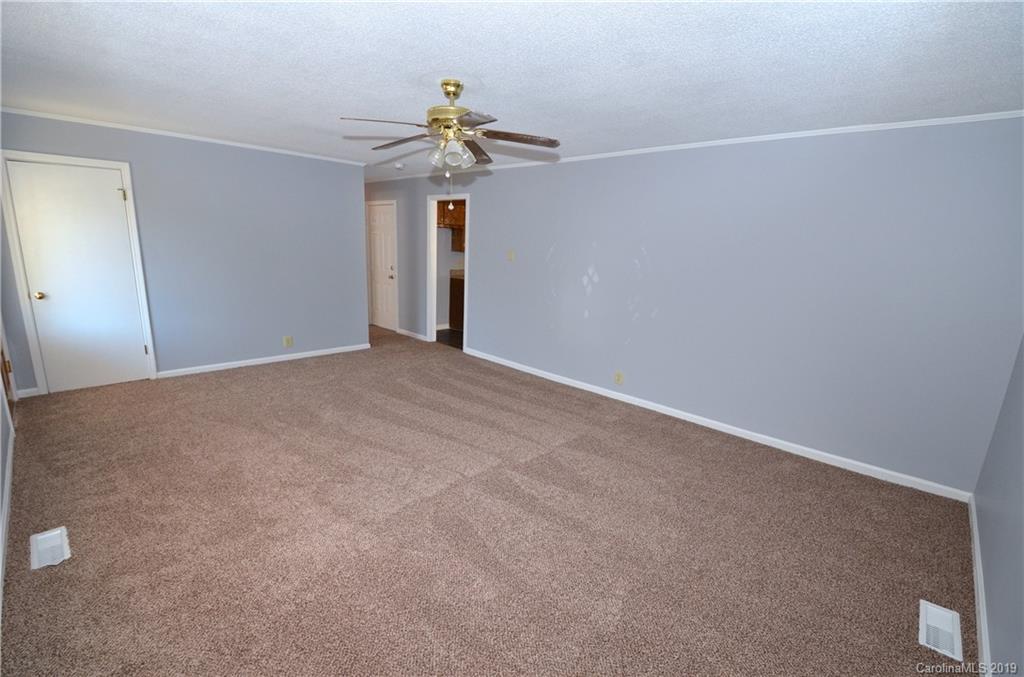 120 Richardson Road Dallas, NC 28034 - Photo 9 of 19 Gallery Image 9