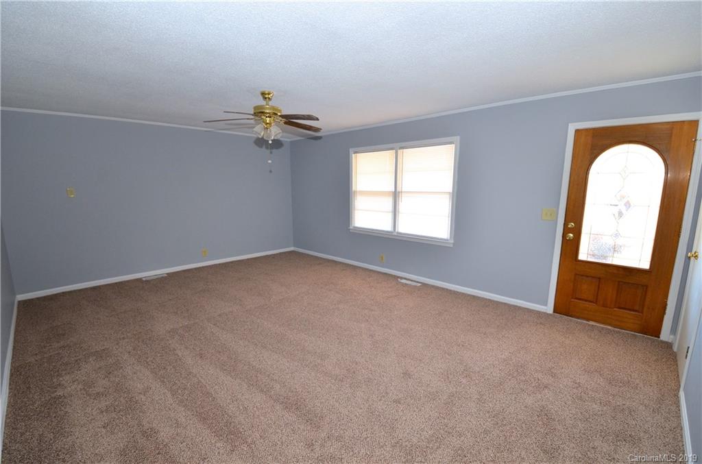 120 Richardson Road Dallas, NC 28034 - Photo 10 of 19 Gallery Image 10