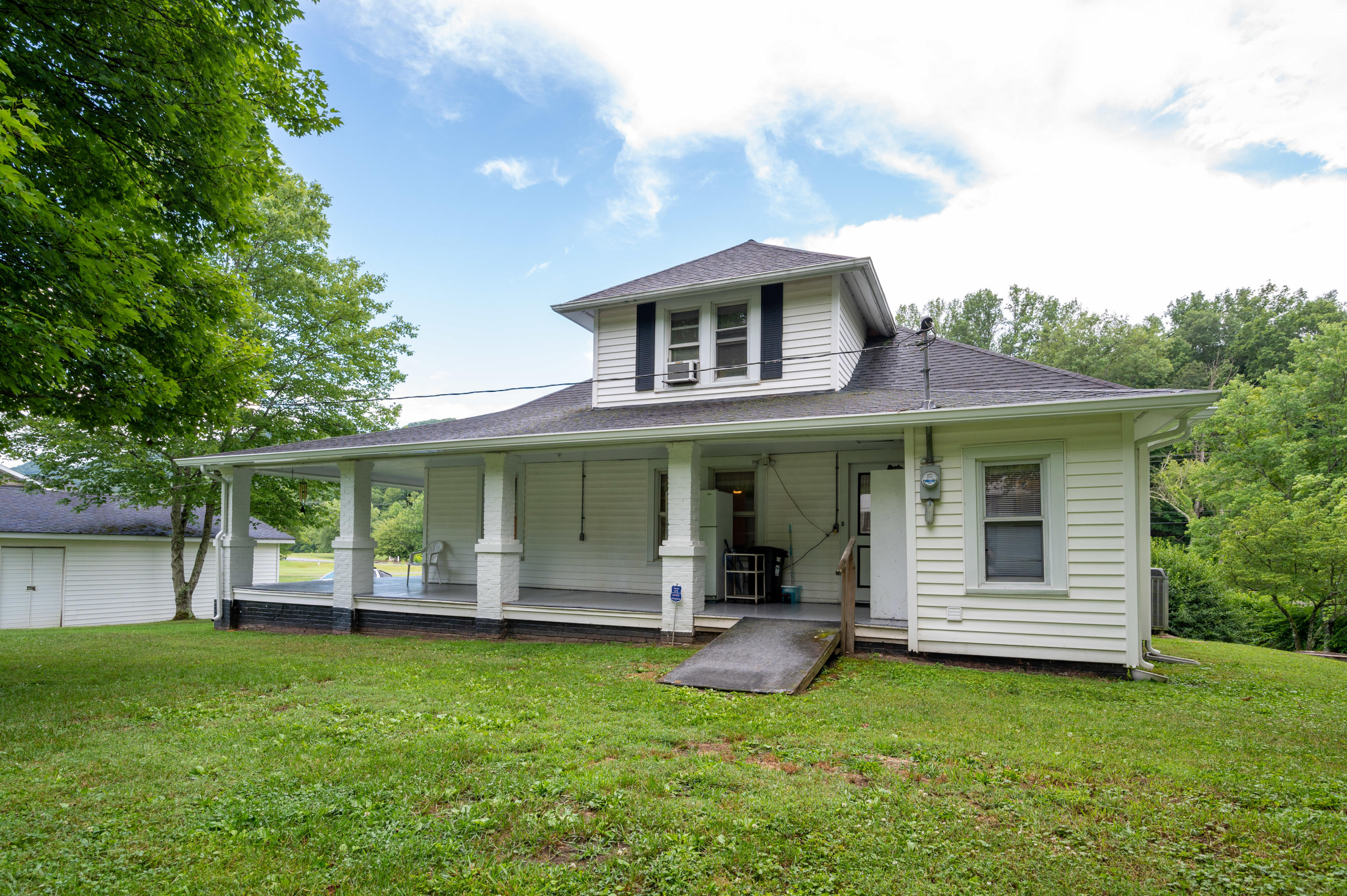 2590 Daniel Boone Road Gate City, VA 24251 - Photo 34 of 42 Daniel Boone-31