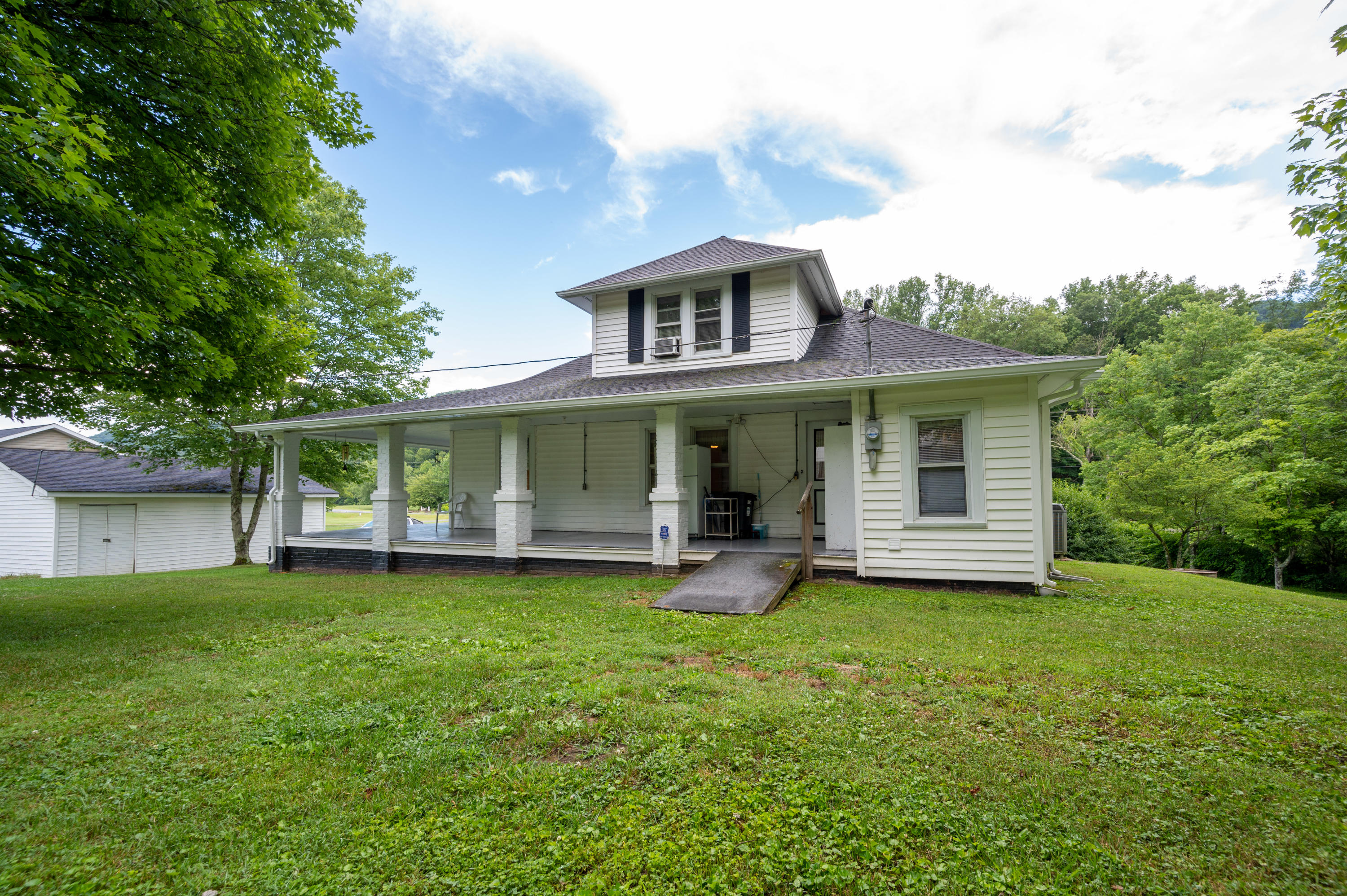 2590 Daniel Boone Road Gate City, VA 24251 - Photo 35 of 42 Daniel Boone-32