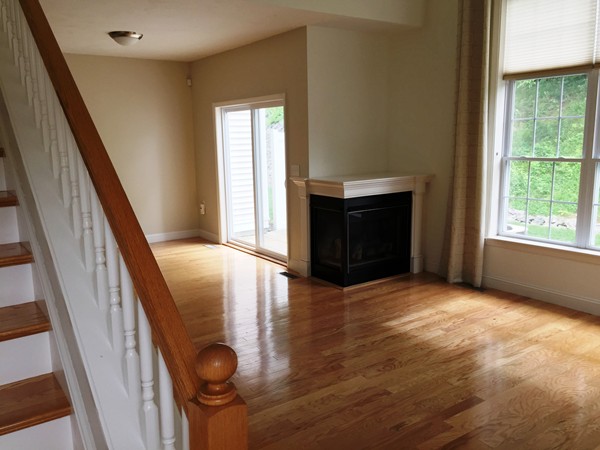 404 Fernwood Lane, Unit 404 Clinton, MA 01510 - Photo 4 of 25