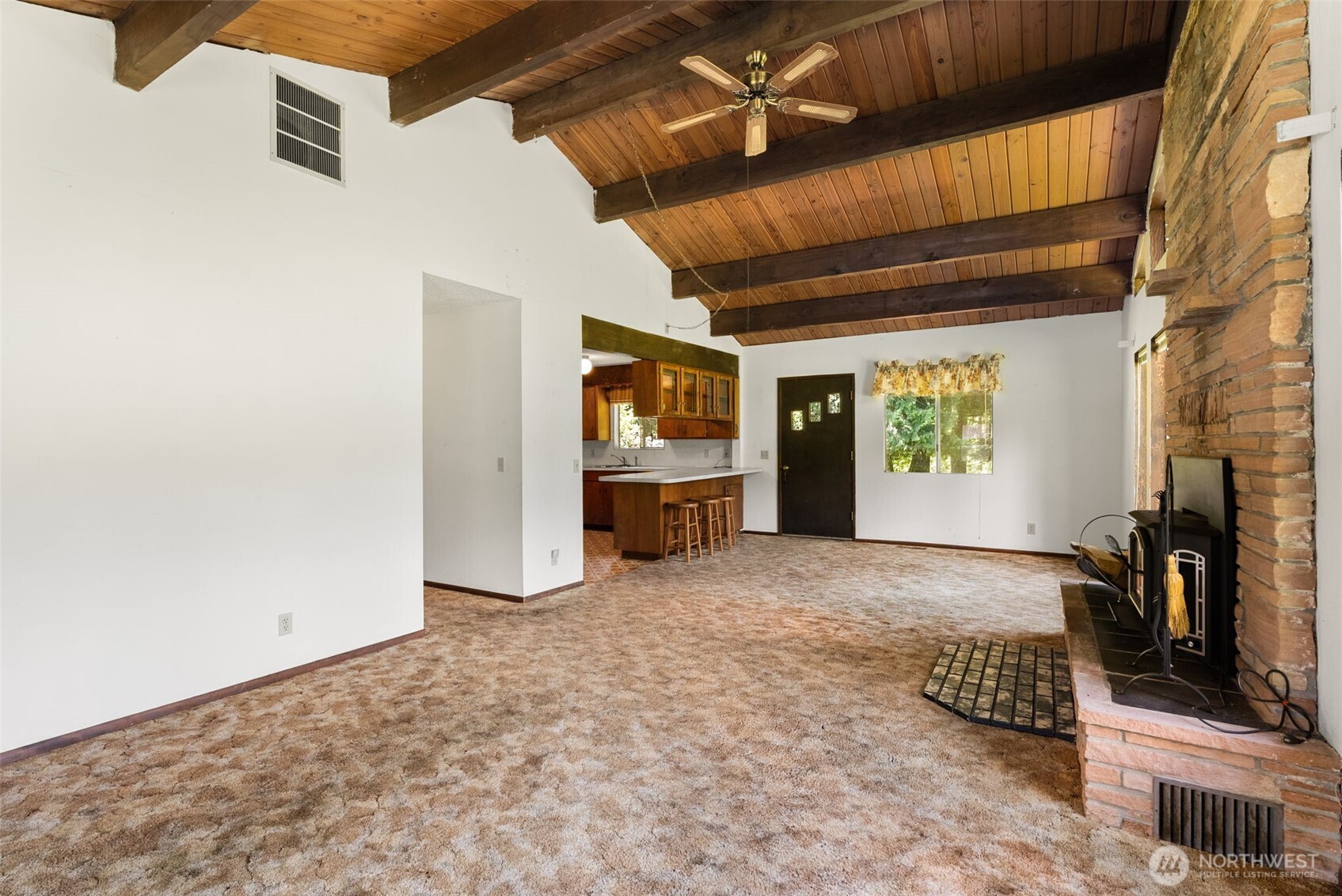 155 Bonell Road Randle, WA 98377 - Photo 7 of 38 a view of hallway with livingroom