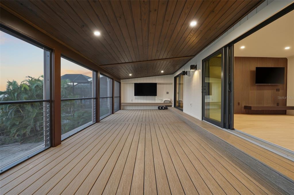 2795 North Beach Road, Unit B Englewood, FL 34223 - Photo 25 of 94