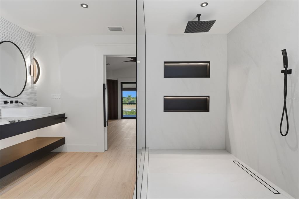 2795 North Beach Road, Unit B Englewood, FL 34223 - Photo 36 of 94