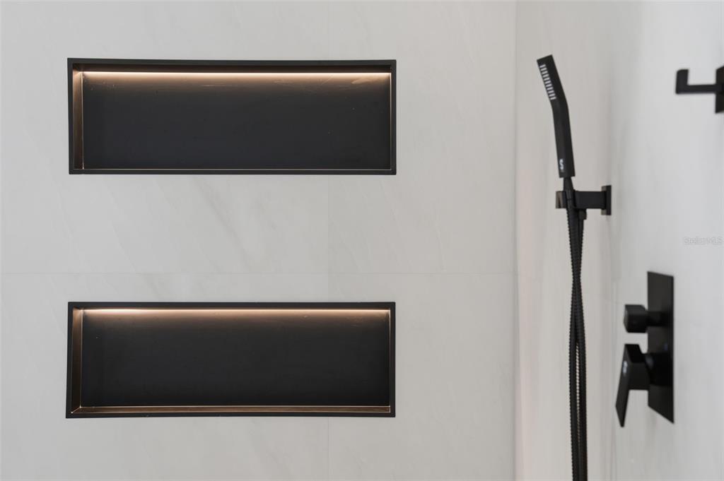 2795 North Beach Road, Unit B Englewood, FL 34223 - Photo 37 of 94