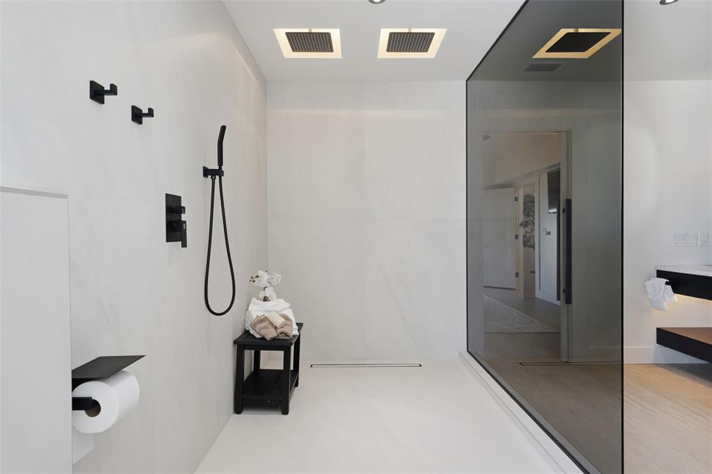 2795 North Beach Road, Unit B Englewood, FL 34223 - Photo 46 of 94