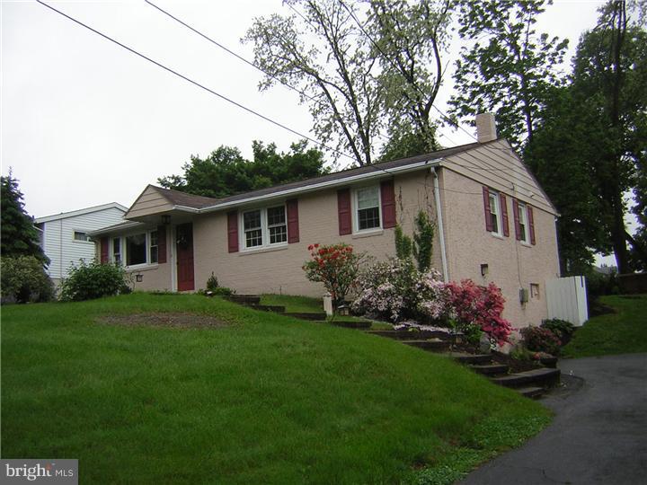 912 South Chester Road West Chester, PA 19382 - Photo 1 of 22 Exterior Front