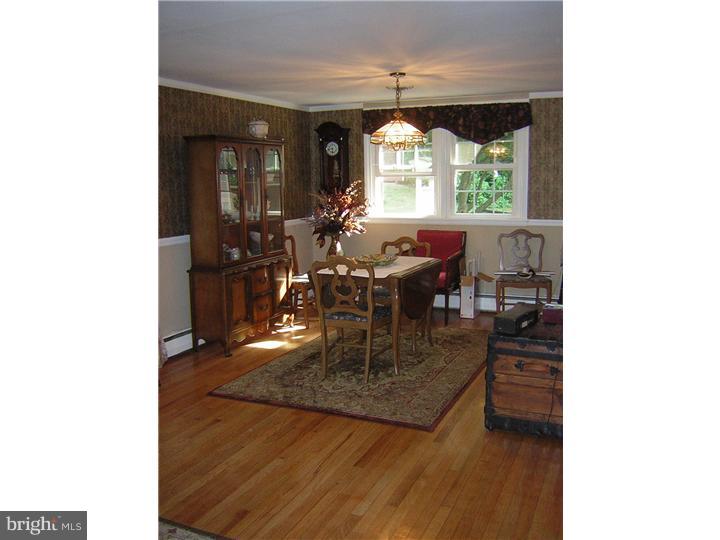 912 South Chester Road West Chester, PA 19382 - Photo 12 of 22 Dining Room