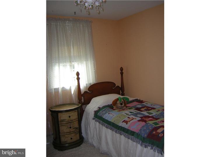 912 South Chester Road West Chester, PA 19382 - Photo 17 of 22 Bedroom 3