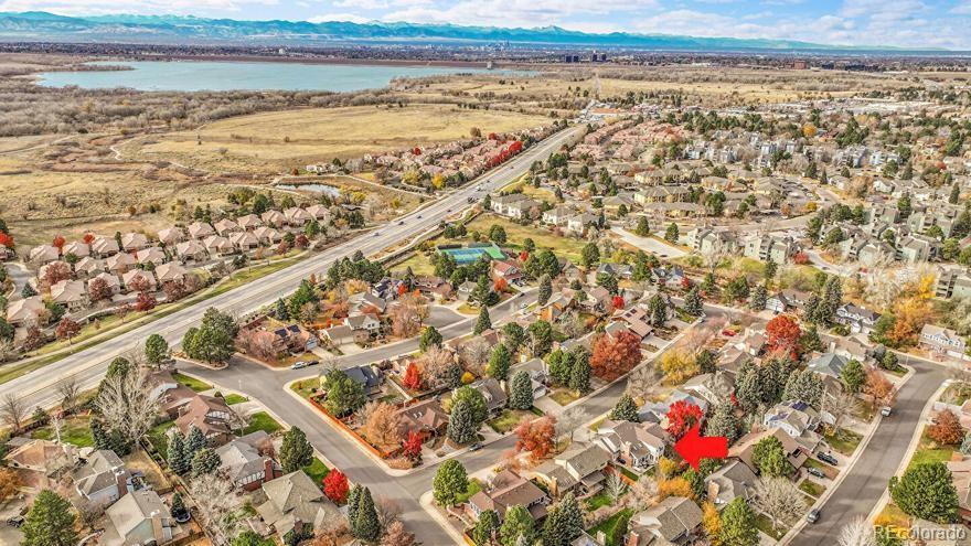 4852 South Carson Street Aurora, CO 80015 - Photo 44 of 48 a view of an ocean