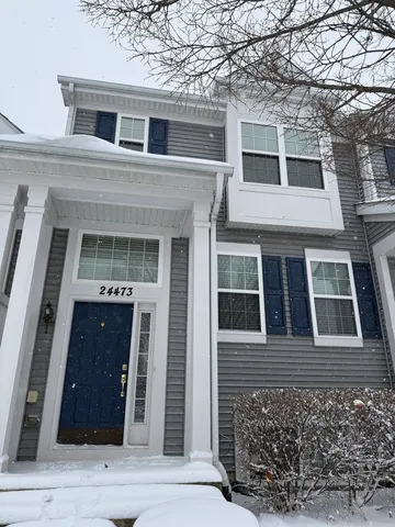 $2,400 | 24473 John Adams Drive, Unit 24473, Plainfield, IL 60544