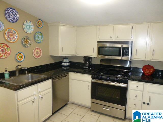 1052 53rd Street South Birmingham, AL 35222 - Photo 4 of 21