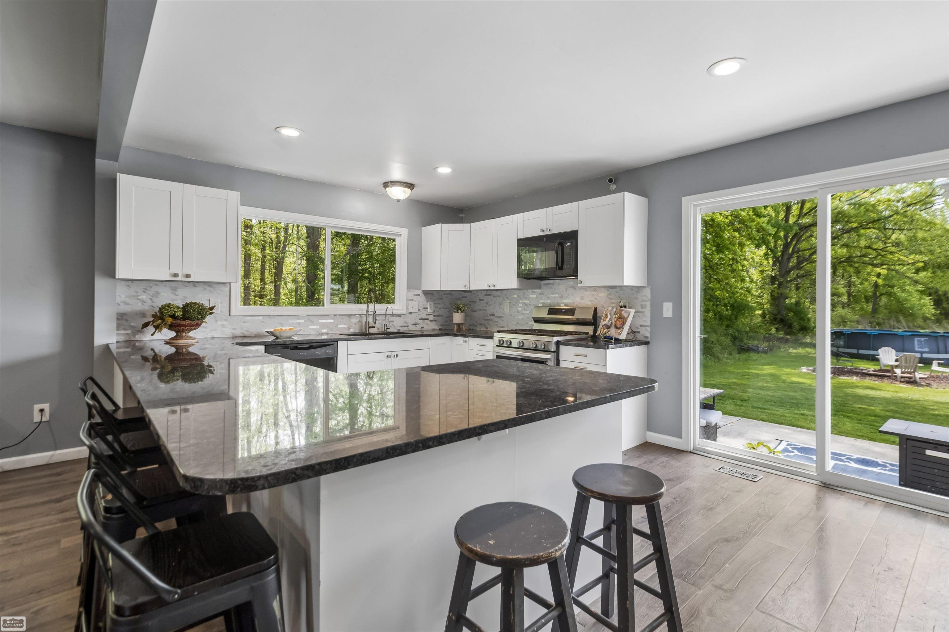 28444 29 Mile Road New Haven, MI 48048 - Photo 11 of 42
