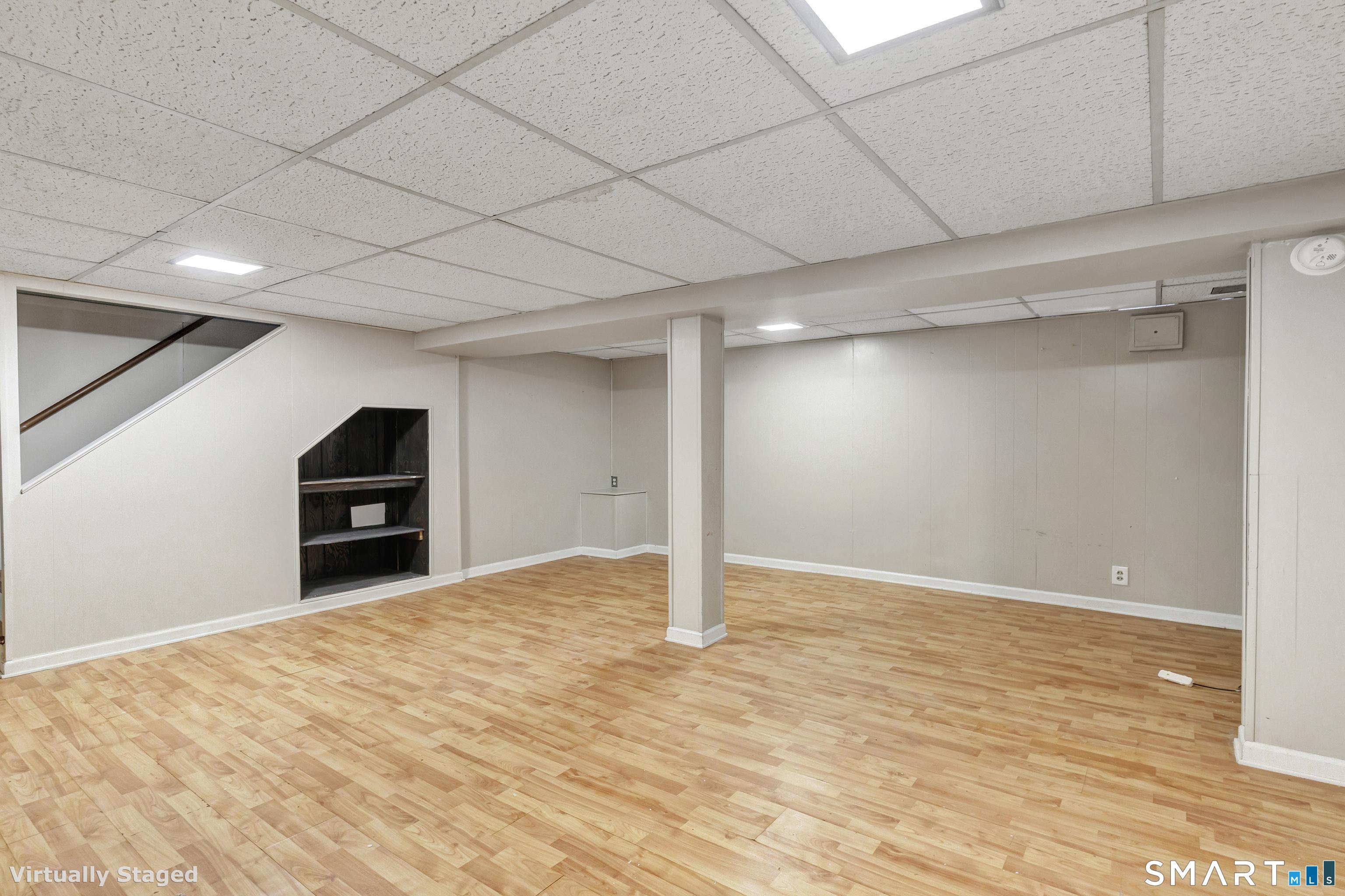 175 Post Oak Road Stratford, CT 06614 - Photo 24 of 33 PLAY ROOM
