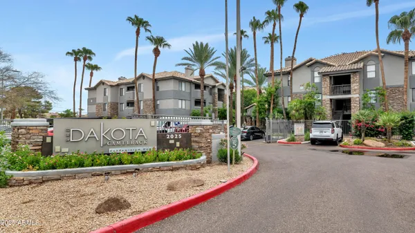 $1,645 | 2025 East Campbell Avenue, Unit 143, Phoenix, AZ 85016