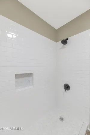 $1,645 | 2025 East Campbell Avenue, Unit 143, Phoenix, AZ 85016