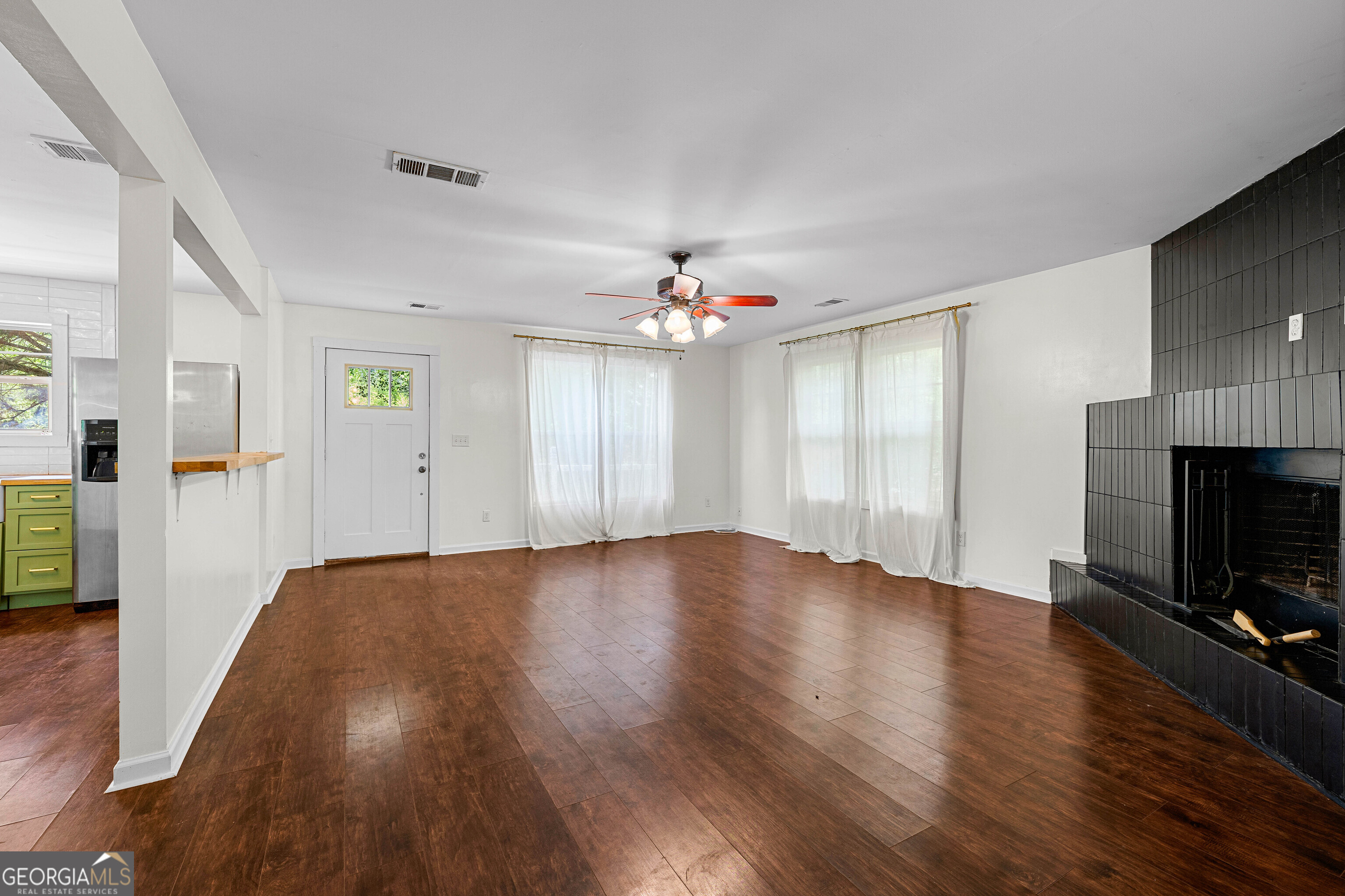 1480 Al Roberts Road Senoia, GA 30276 - Photo 5 of 18