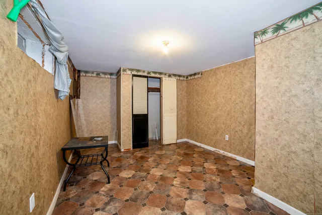 $2,950 | 45 Voight Avenue, Bridgeport, CT 06606