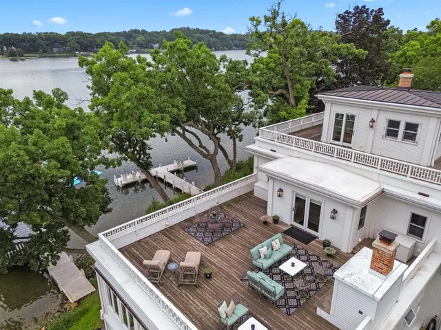 $4,499,700 | W5357 Lauderdale Drive, La Grange, WI 53121