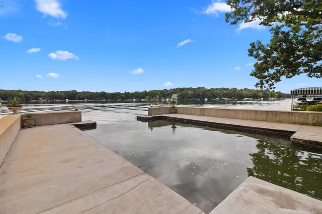 $4,499,700 | W5357 Lauderdale Drive, La Grange, WI 53121