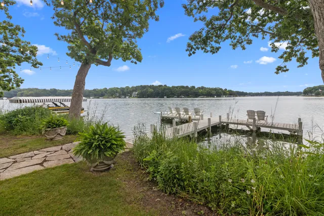 $4,499,700 | W5357 Lauderdale Drive, La Grange, WI 53121
