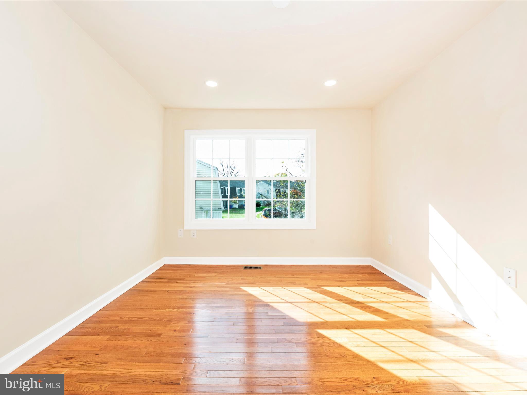 1217 Danielle Drive, Unit 1217C Frederick, MD 21703 - Photo 32 of 47 P8A_9583