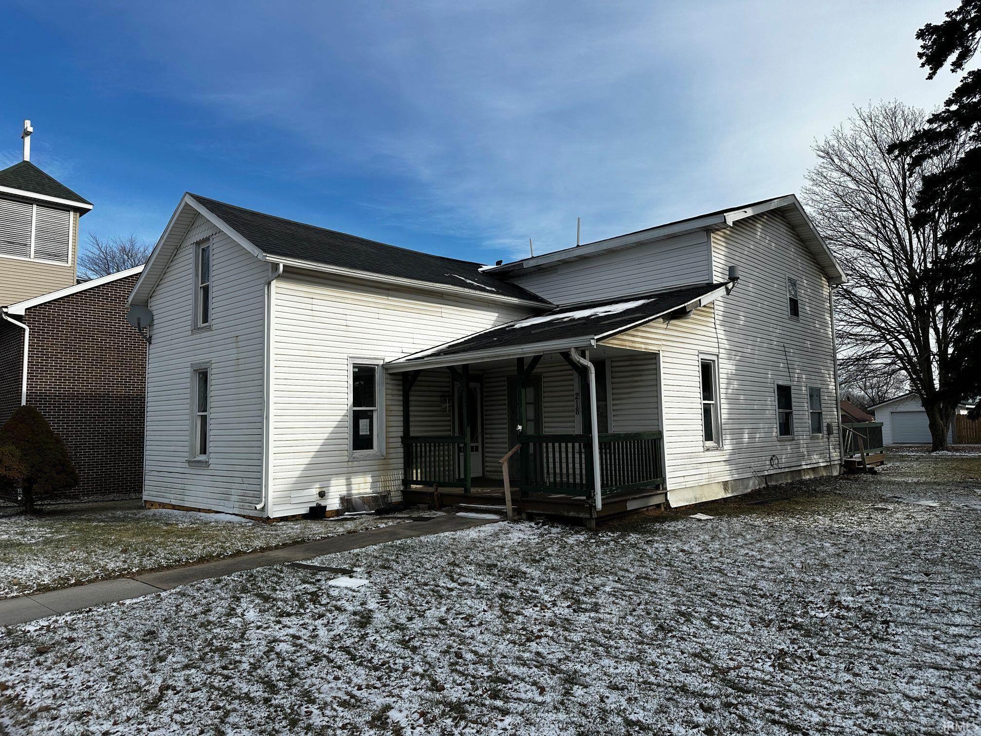 218 North Main Street Topeka, IN 46571 - Photo 3 of 10
