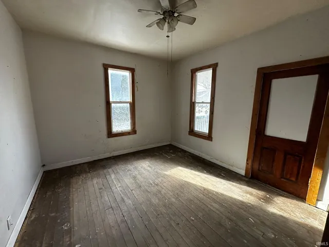 $1,000 | 218 North Main Street, Topeka, IN 46571
