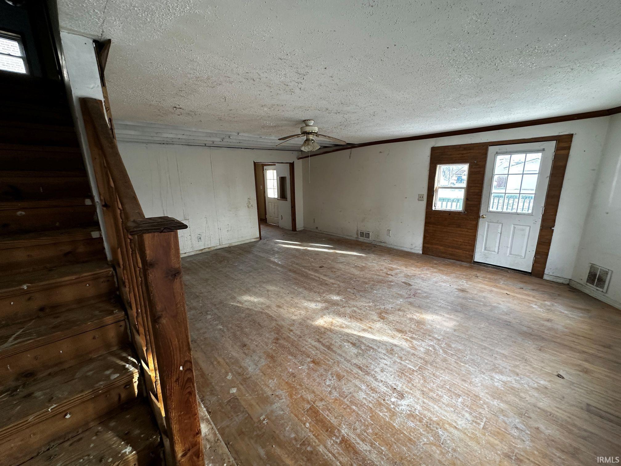 218 North Main Street Topeka, IN 46571 - Photo 7 of 10