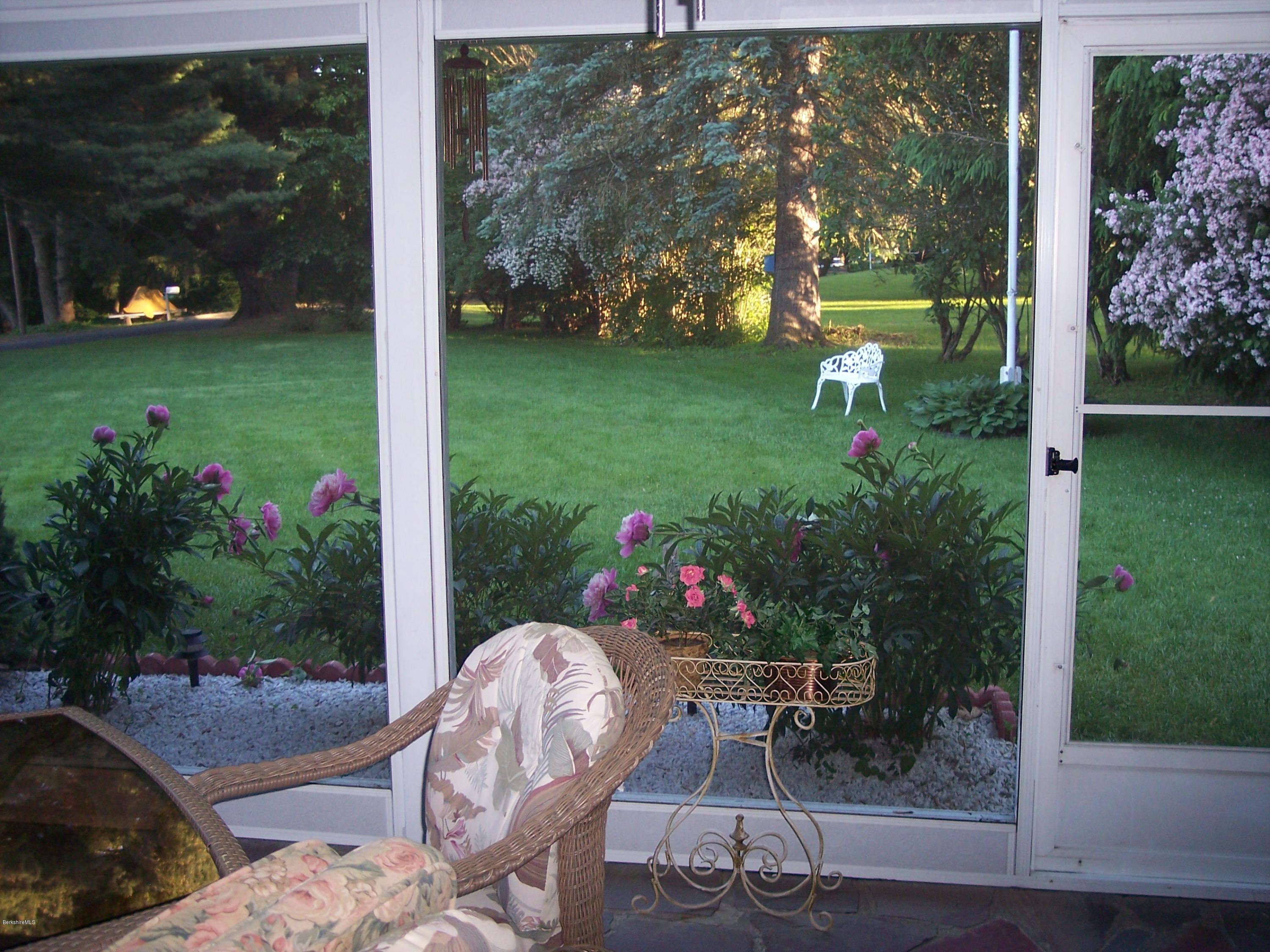 27 Partridge Road Pittsfield, MA 01201 - Photo 28 of 33 Summer picture