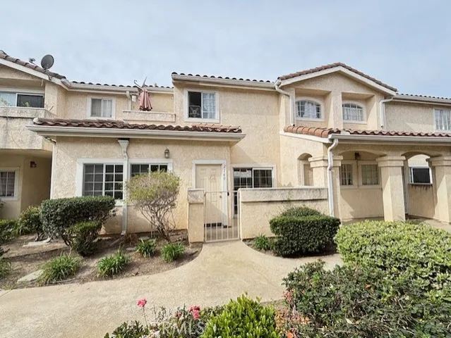 $466,700 | 2160 Blackberry Circle, Oxnard, CA 93036