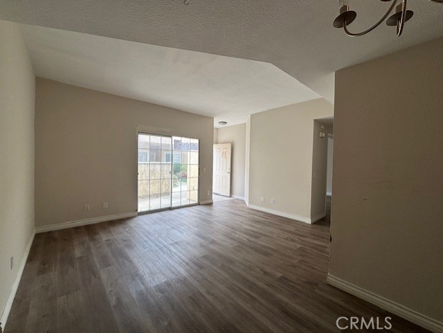 2160 Blackberry Circle Oxnard, CA 93036 - Photo 4 of 12