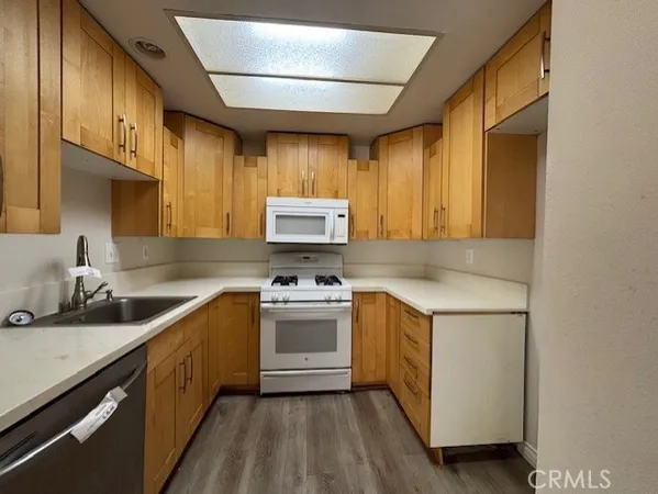 $445,000 | 2160 Blackberry Circle, Oxnard, CA 93036