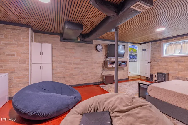 $399,900 | 649 Gap Creek Road, Elizabethton, TN 37643