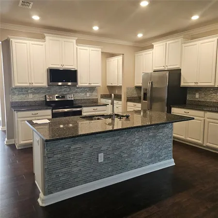 $3,200 | 10606 Bahama Woodstar Court, Riverview, FL 33579