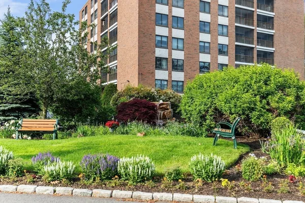 $445,000 | 53 Melrose Street, Unit 2B, Melrose, MA 02176
