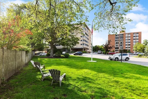 $445,000 | 53 Melrose Street, Unit 2B, Melrose, MA 02176