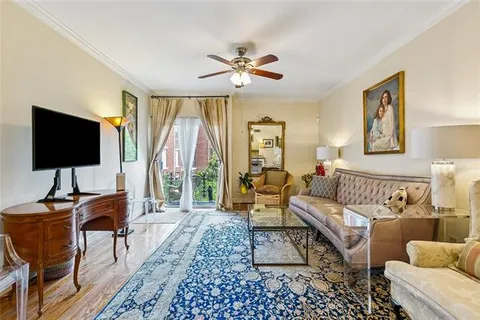 $359,000 | 800 Burgundy, Unit 223, Metairie, LA 70005