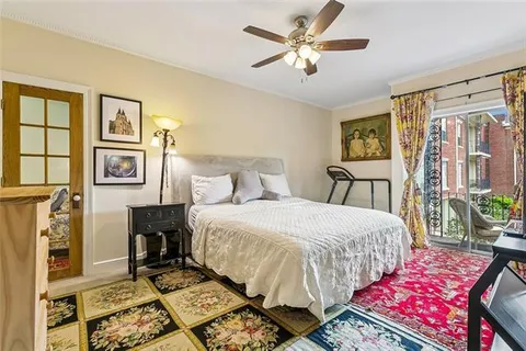 $359,000 | 800 Burgundy, Unit 223, Metairie, LA 70005