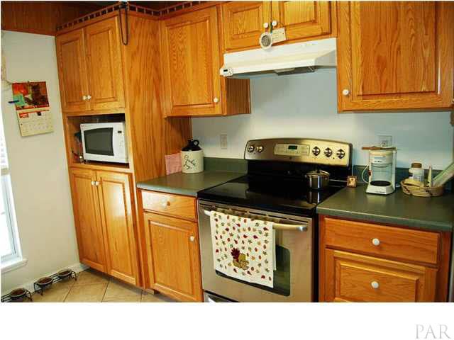 5305 Arrowhead Road Pensacola, FL 32507 - Photo 9 of 24 stainless glass top stove stays