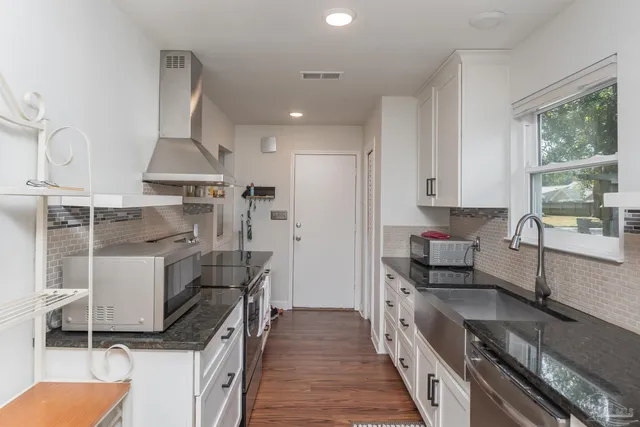 $267,900 | 2776 Honeywood Drive, Pensacola, FL 32514