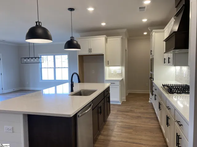 $532,700 | 85 Boggs Road, Pelzer, SC 29669